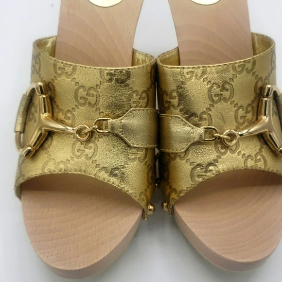 Gucci clog size 9 1/2 NEW COLOR GOLD 100% AUTHENTIC